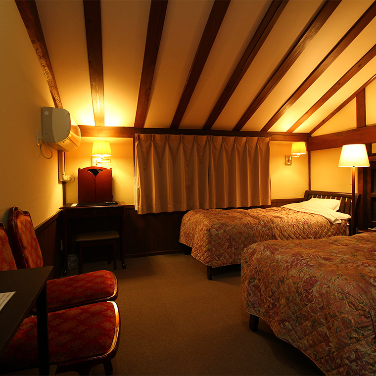レトロな雰囲気の客室