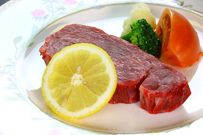 すきやき・しゃぶしゃぶ　米沢牛