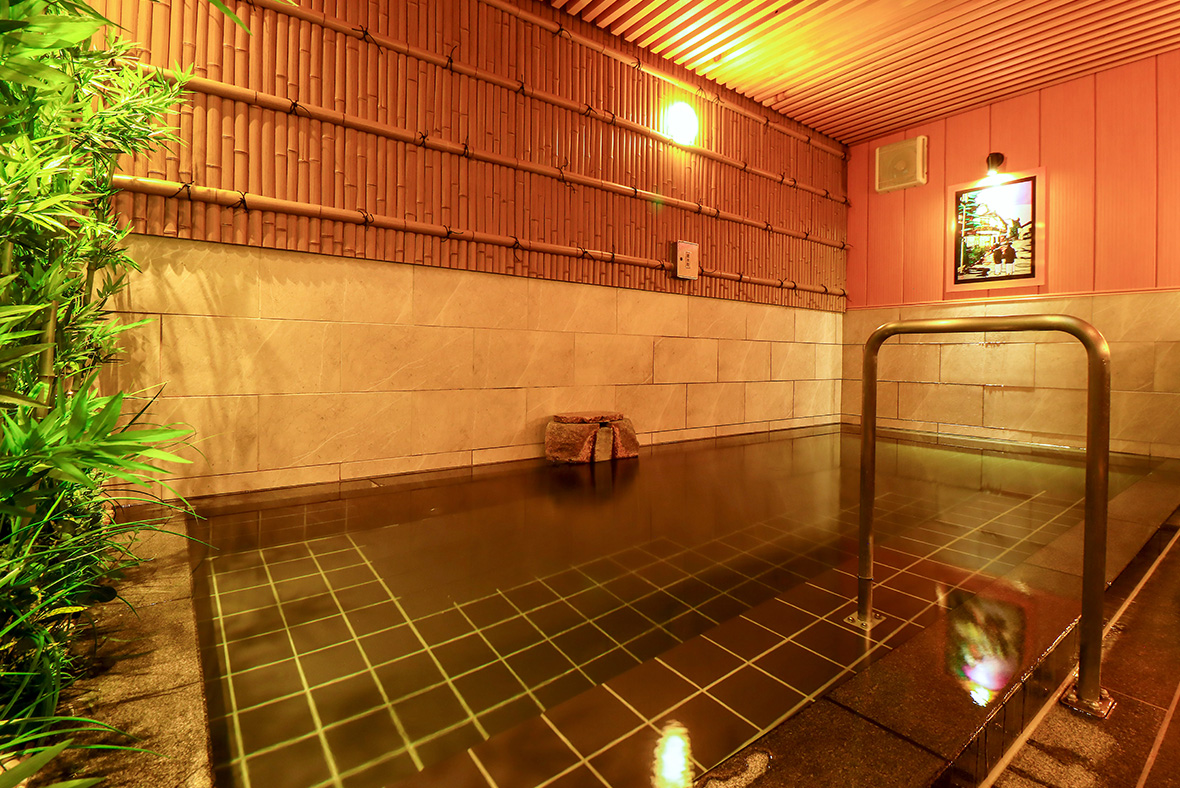 中浴場（内湯）